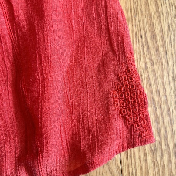 Le Chateau Top - Picture 5 of 5